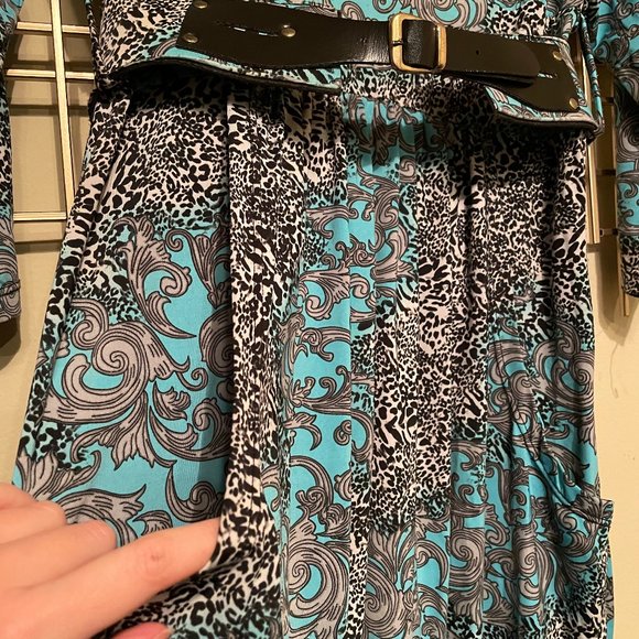 European Giyas Dress Leopard & Fluerdelis - Picture 4 of 7